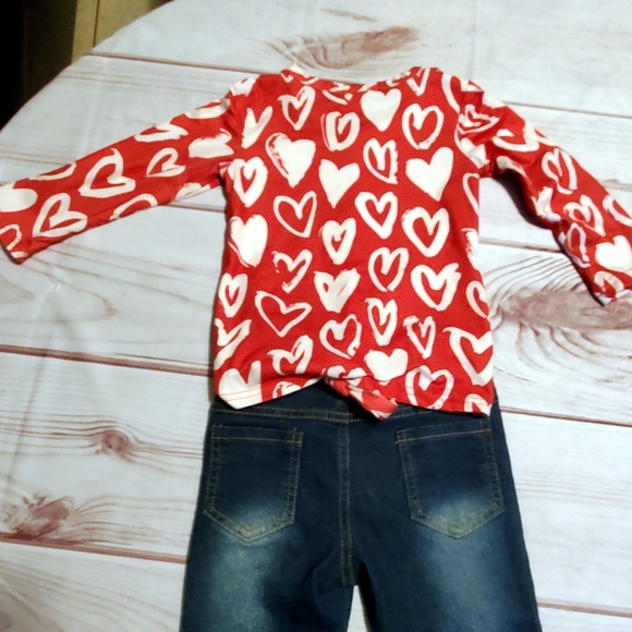 Mia Bella 2 piece Red Heart Tie Shirt & Peek a boo Jeans S 2T - Picture 7 of 11